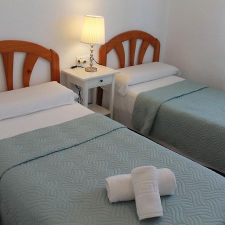 Apartamento El Faro Leisure Port Apartment Estepona Bagian luar foto