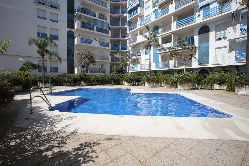 Apartamento El Faro Leisure Port Apartment Estepona Bagian luar foto