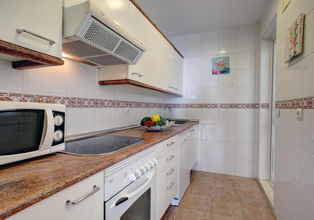 Apartamento El Faro Leisure Port Apartment Estepona Bagian luar foto